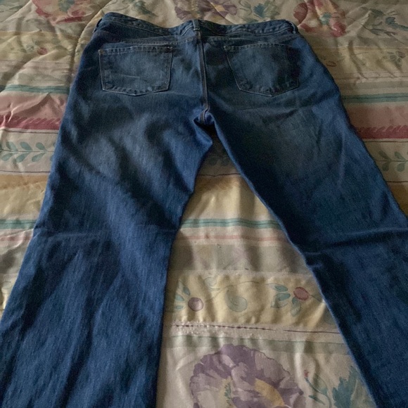 BOOT LEG CUT JEANS FOR WOMEN - Picture 3 of 4